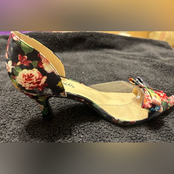 Bellini Cupcake Pump - Picture 6 of 8